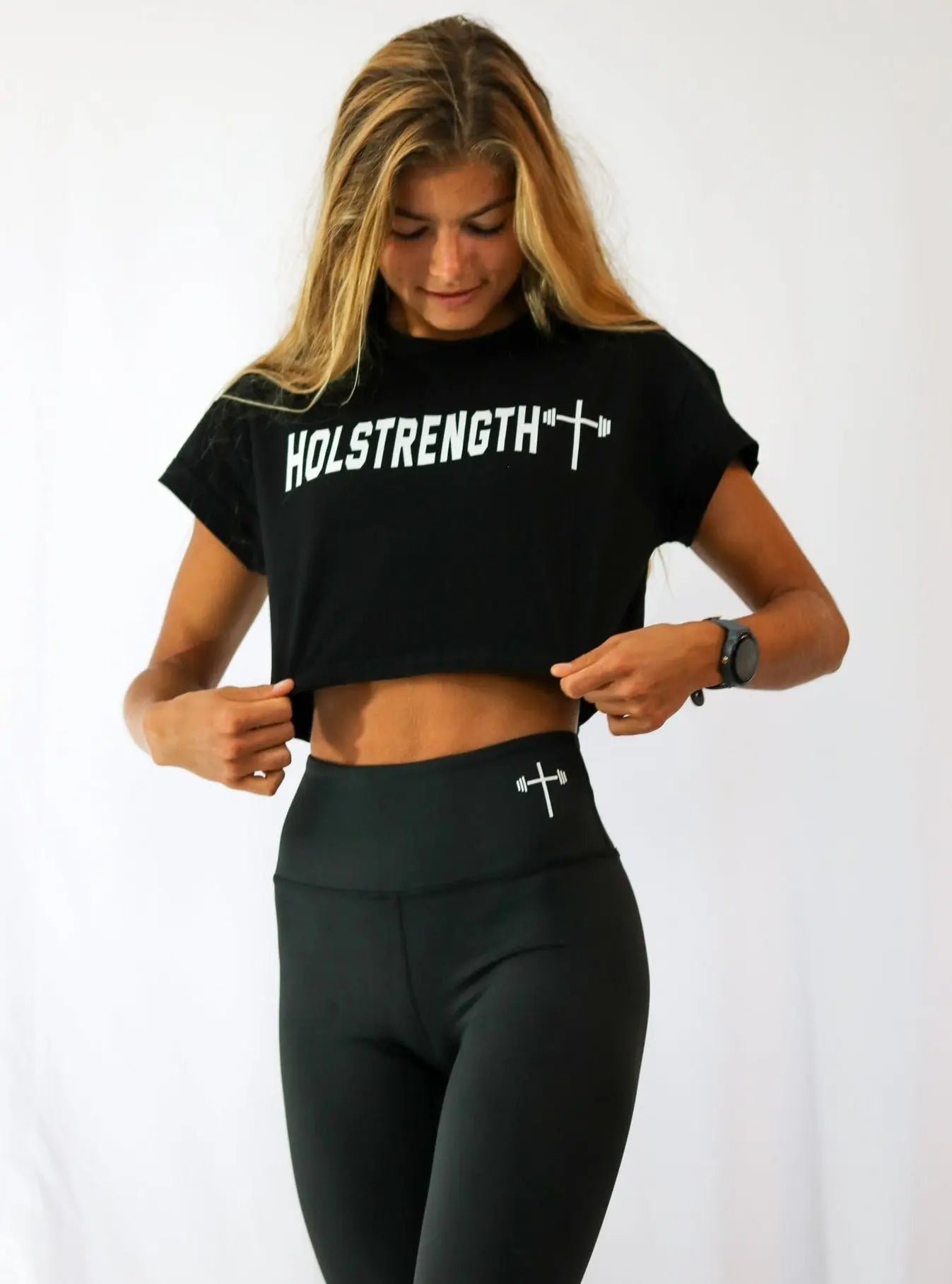 Essential Crop Tee - Black - HolStrength