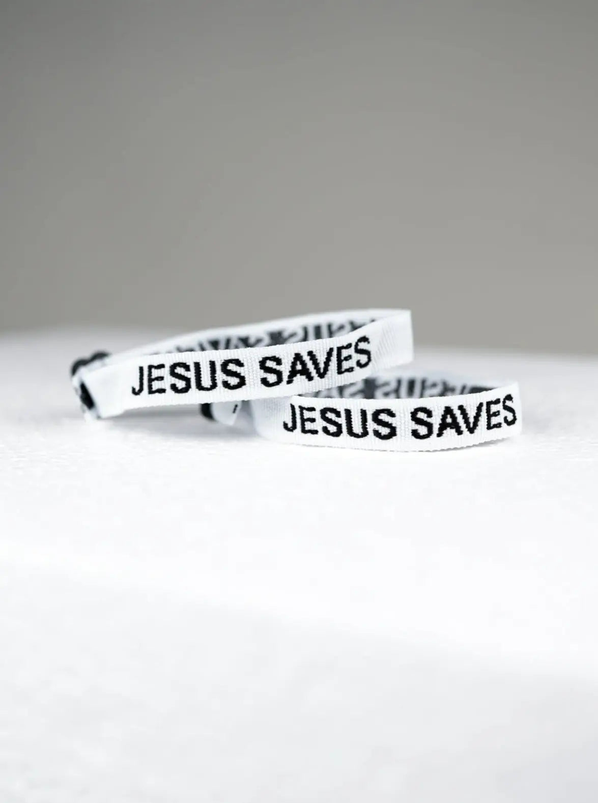 Jesus Saves Bracelet HolStrength